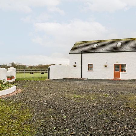 May'S Cottage Бушмілс Екстер'єр фото
